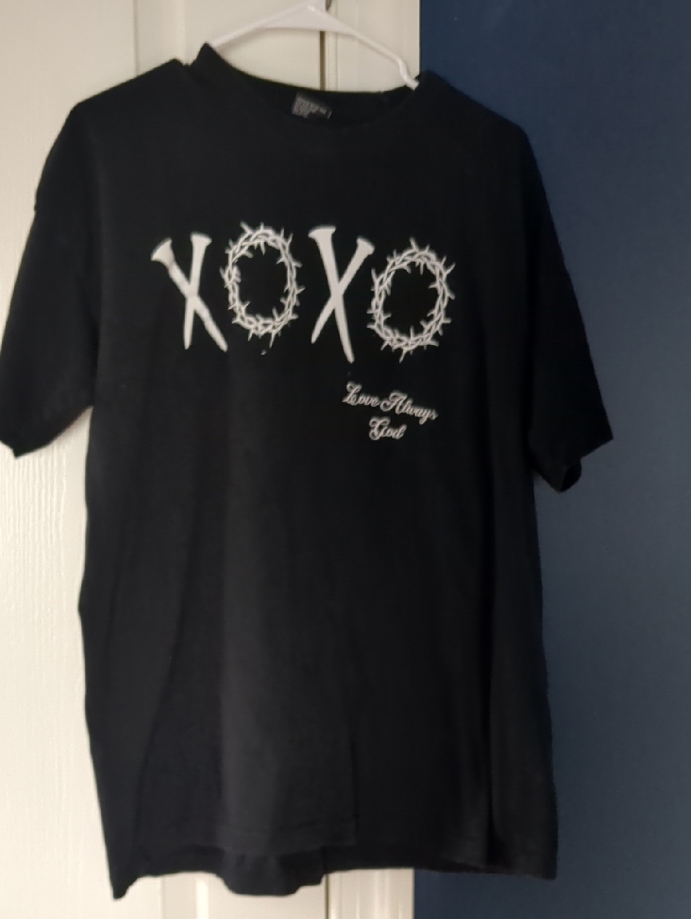 XOXO Graphic Tee in Black
